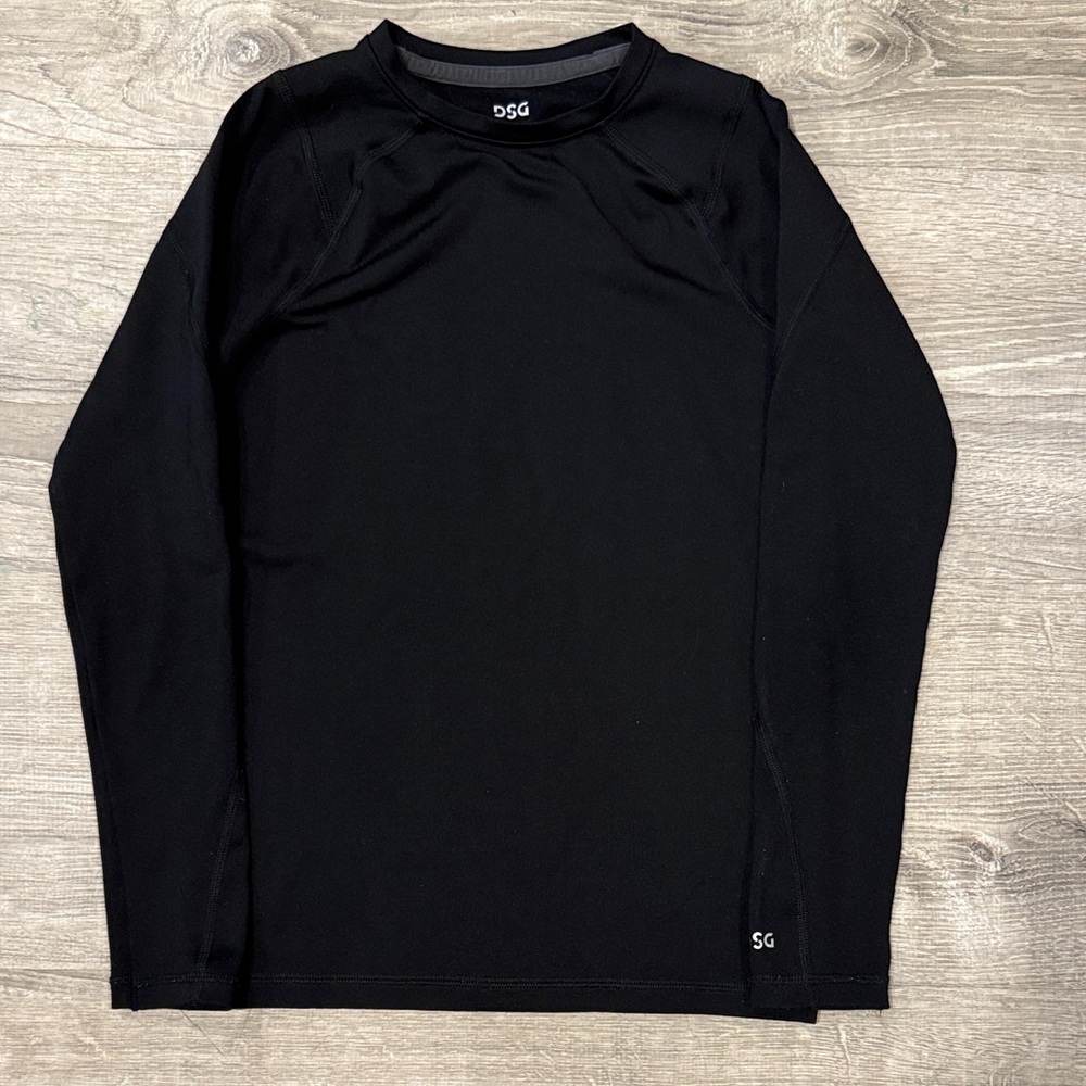 DSG Youth Size 10-12 Black Baselayer Long Sleeve Tee